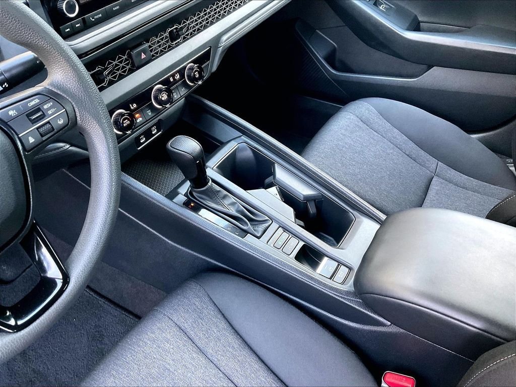 Used 2023 Honda Accord LX image 20