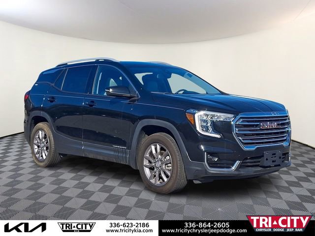 Used 2024 GMC Terrain SLT AWD/4WD image 1