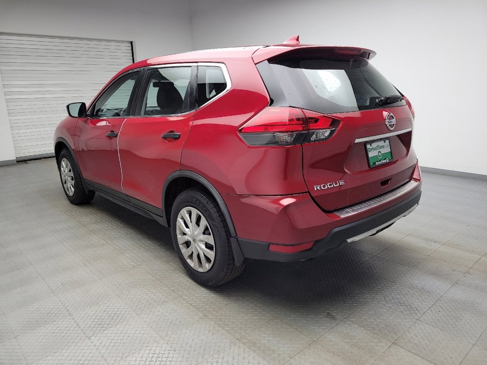Used 2017 Nissan Rogue S image 5