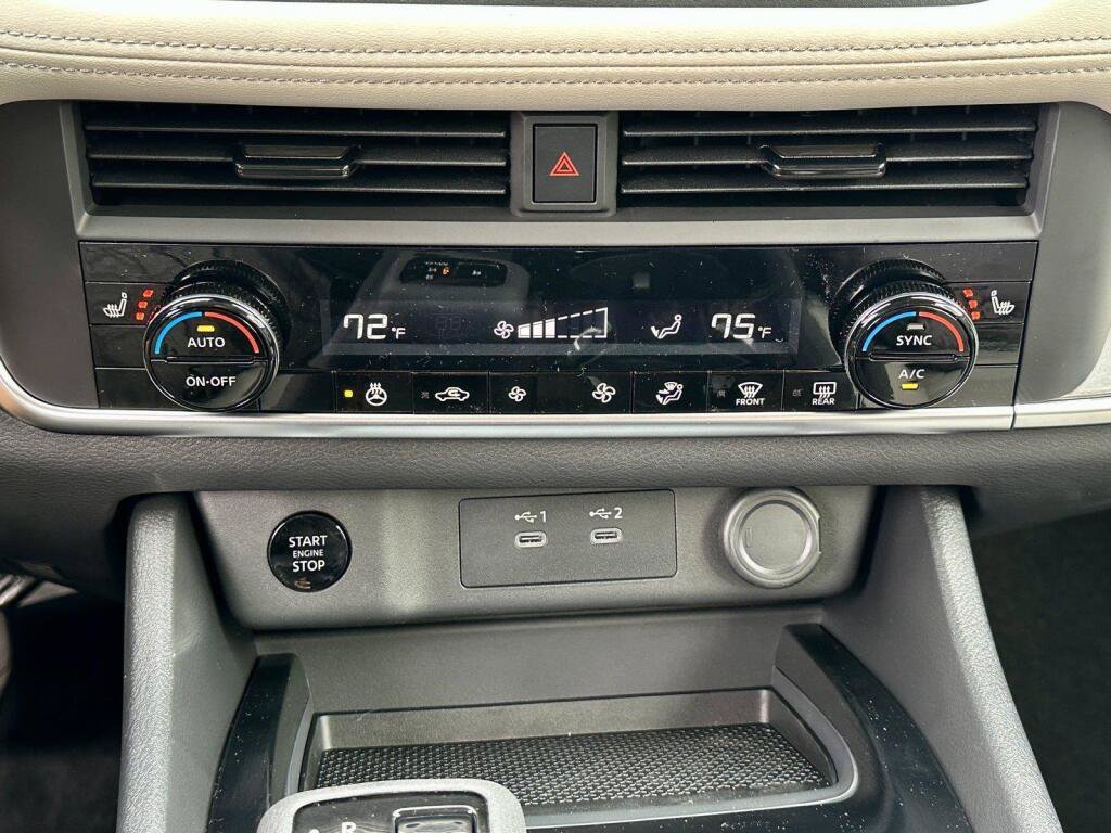 New 2026 Nissan Rogue Dark Armor AWD/4WD image 23