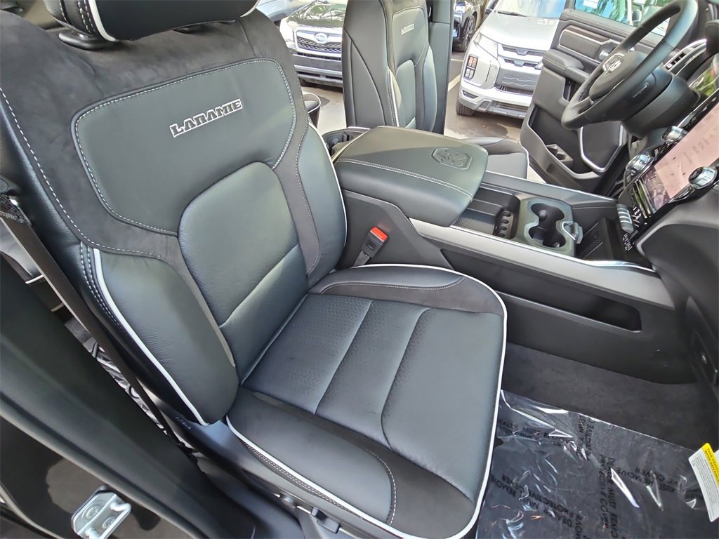 New 2026 RAM 1500 Laramie w/ Off Road Group image 10