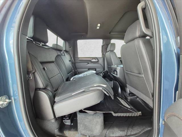 Used 2025 Chevrolet Silverado 3500 High Country w/ High Country Premium Package AWD/4WD image 21