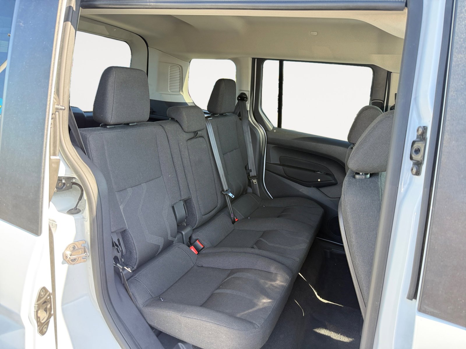 Used 2015 Ford Transit Connect XLT FWD image 18