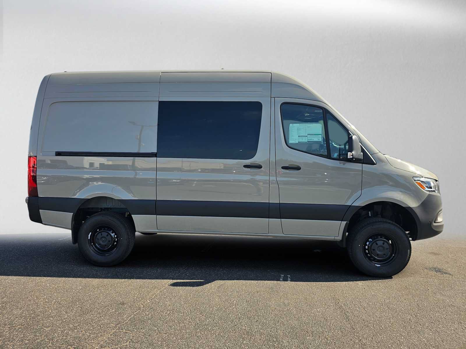 New 2026 Mercedes-Benz Sprinter 2500 image 2