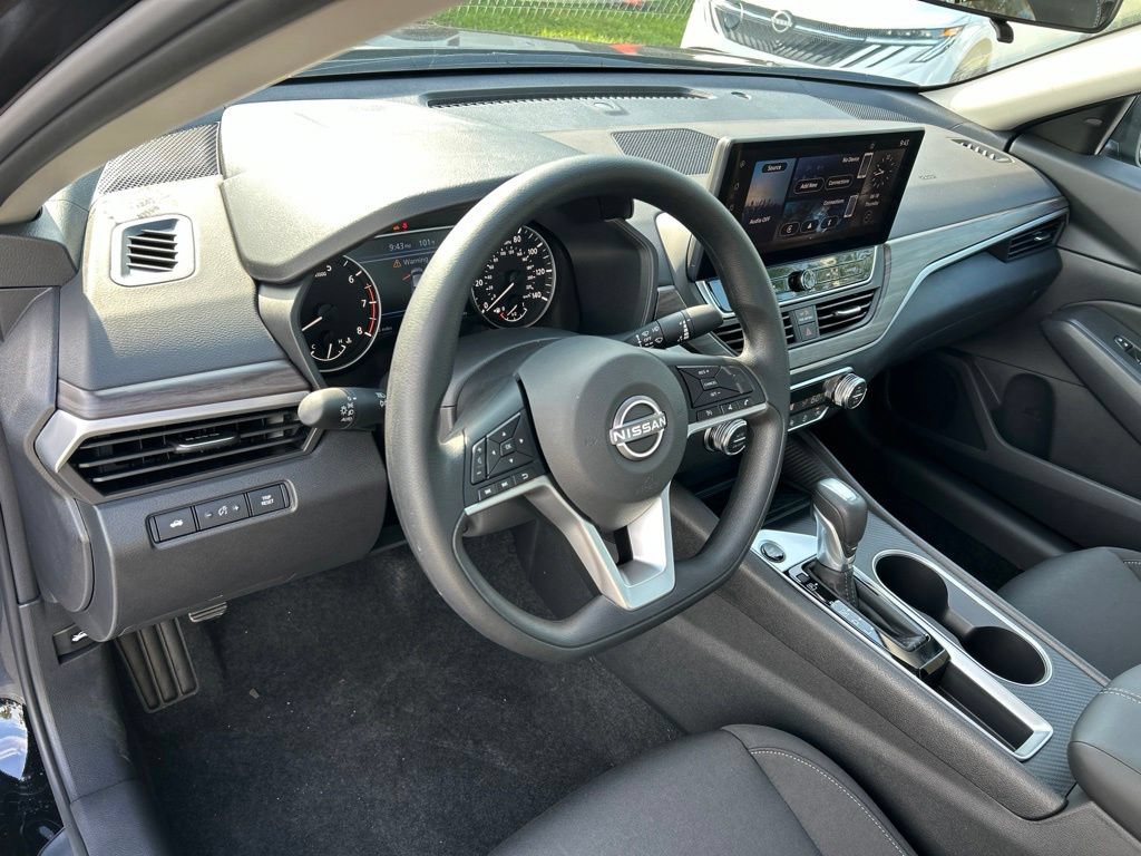 New 2026 Nissan Altima 2.5 SV w/ SV Special Edition Package FWD image 22