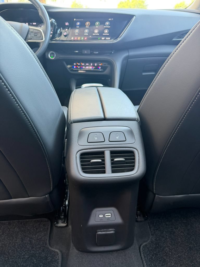 Used 2022 Buick Envision Avenir w/ Technology Package II AWD/4WD image 15