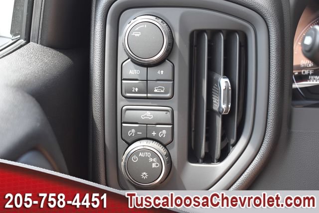 New 2026 Chevrolet Silverado 1500 Custom w/ Turbomax Blackout Package AWD/4WD image 28