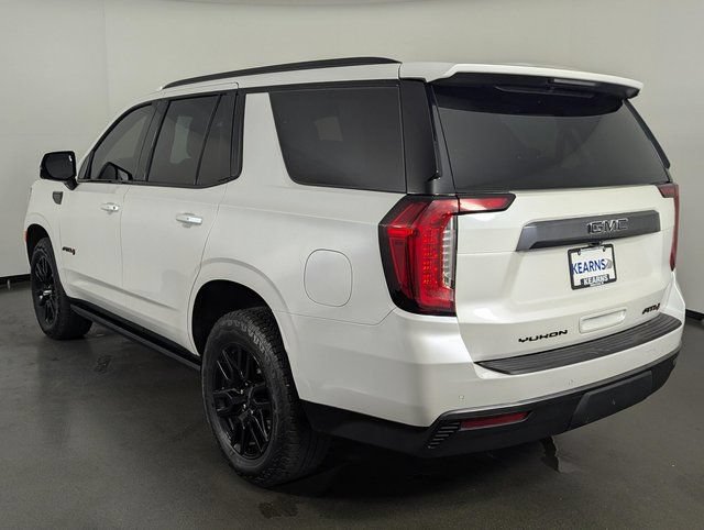 Used 2023 GMC Yukon AT4 w/ Technology Package AWD/4WD image 6