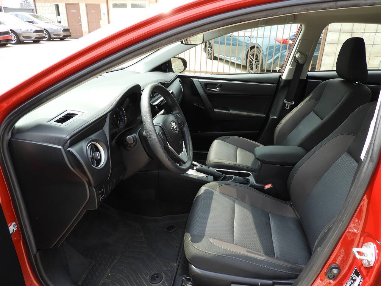 Used 2019 Toyota Corolla L FWD image 13