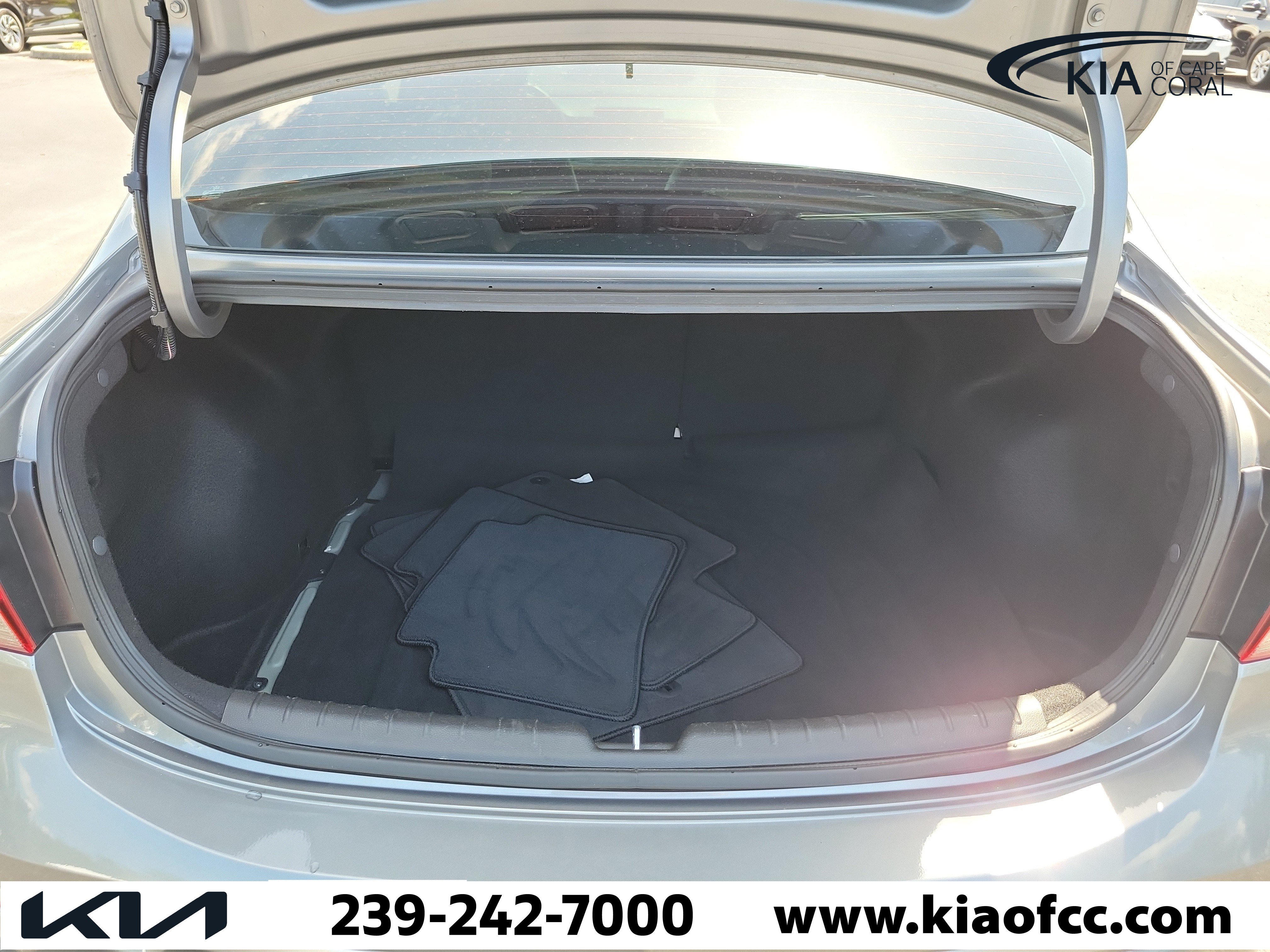 Certified 2023 Kia Rio S FWD image 10