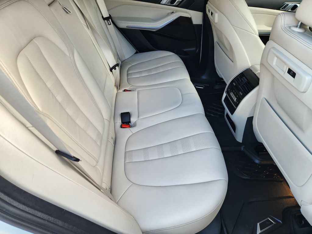 Used 2019 BMW X5 xDrive40i w/ Premium Package 2 AWD/4WD image 31