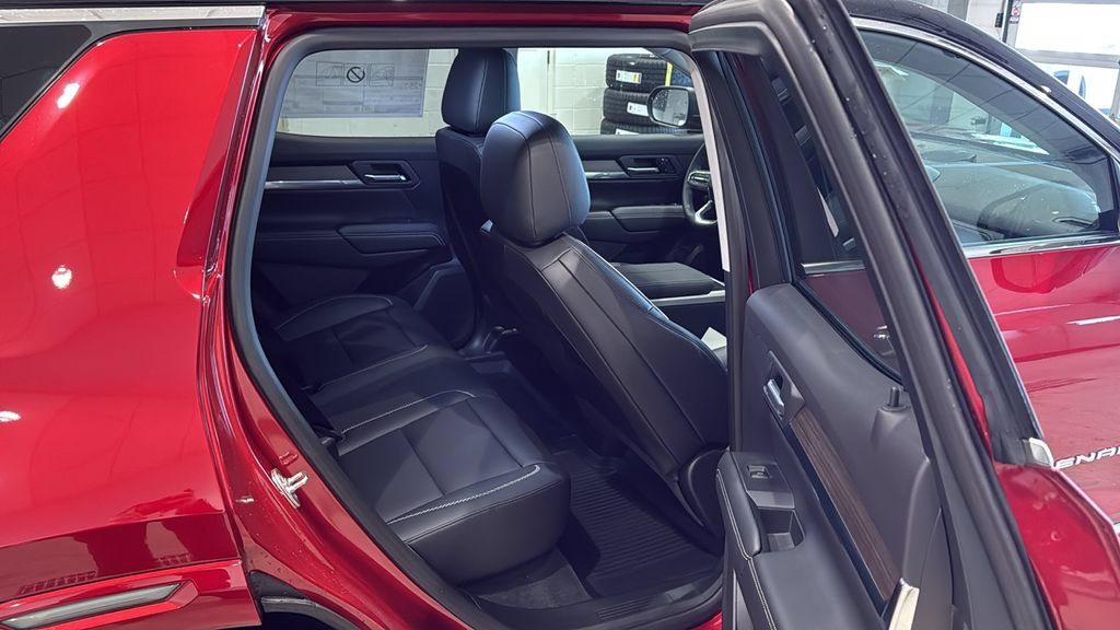 Used 2026 GMC Terrain Denali w/ LPO, Floor Liner Package AWD/4WD image 14