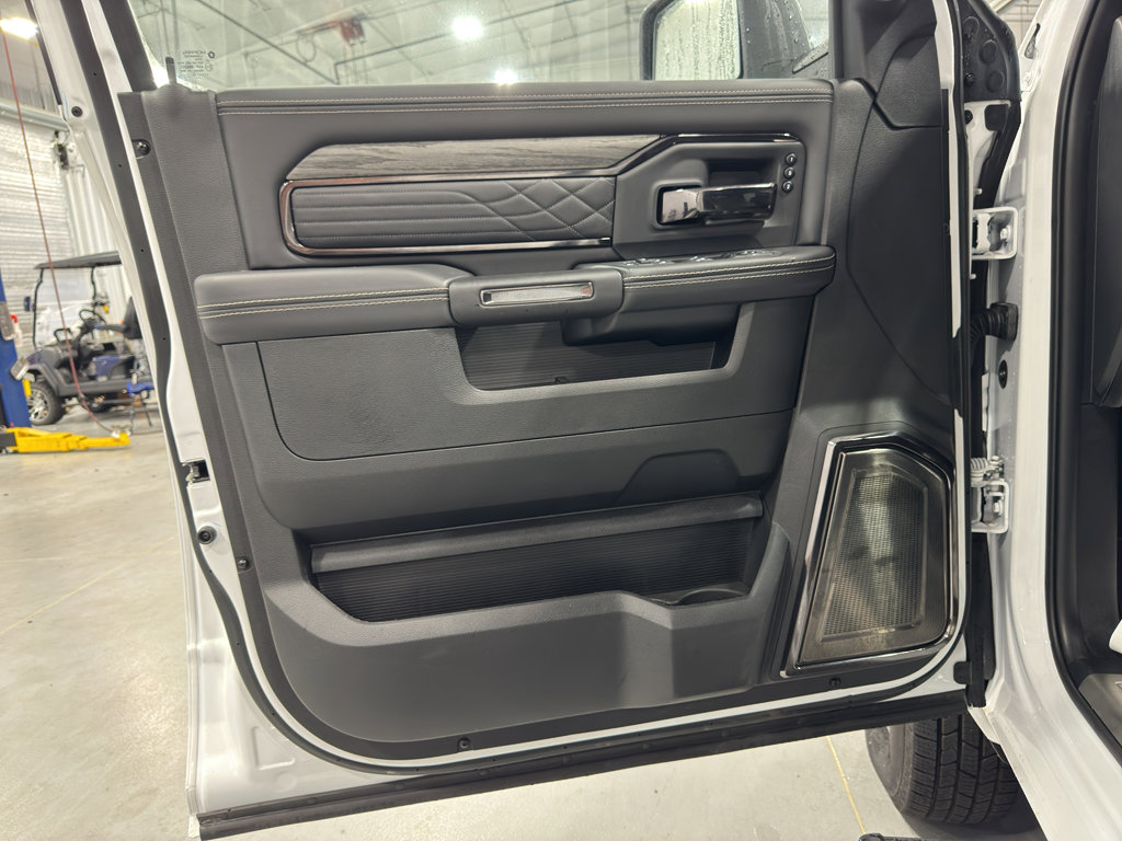 New 2025 RAM 3500 Limited image 70