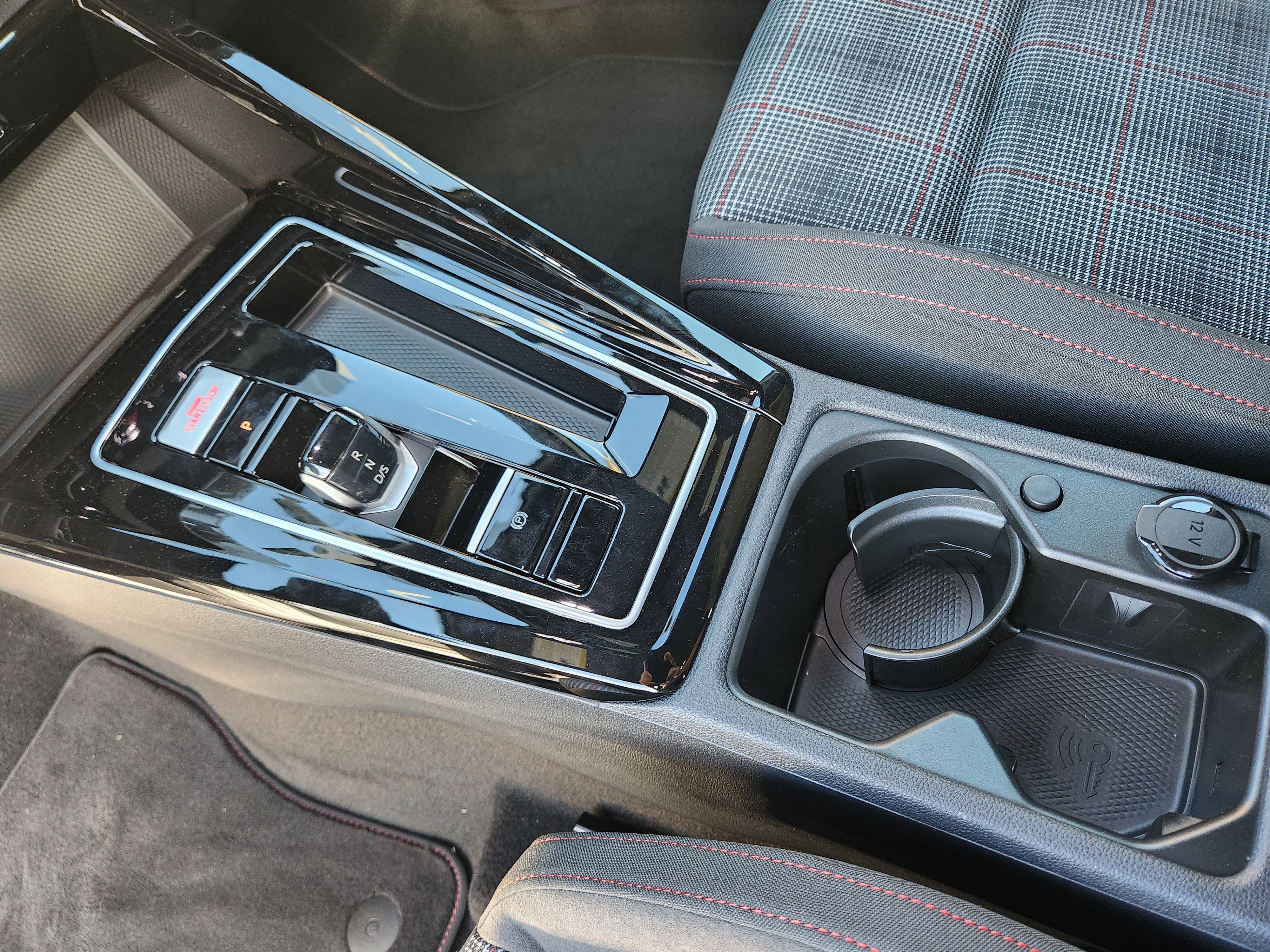 New 2025 Volkswagen Golf S image 13