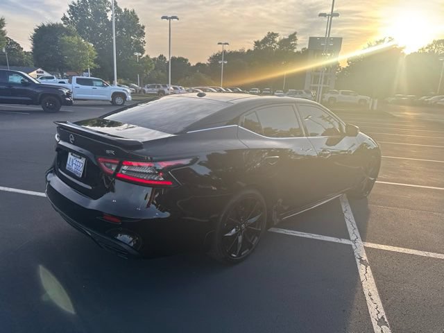 Used 2023 Nissan Maxima SR w/ Sport Mat Group FWD image 4