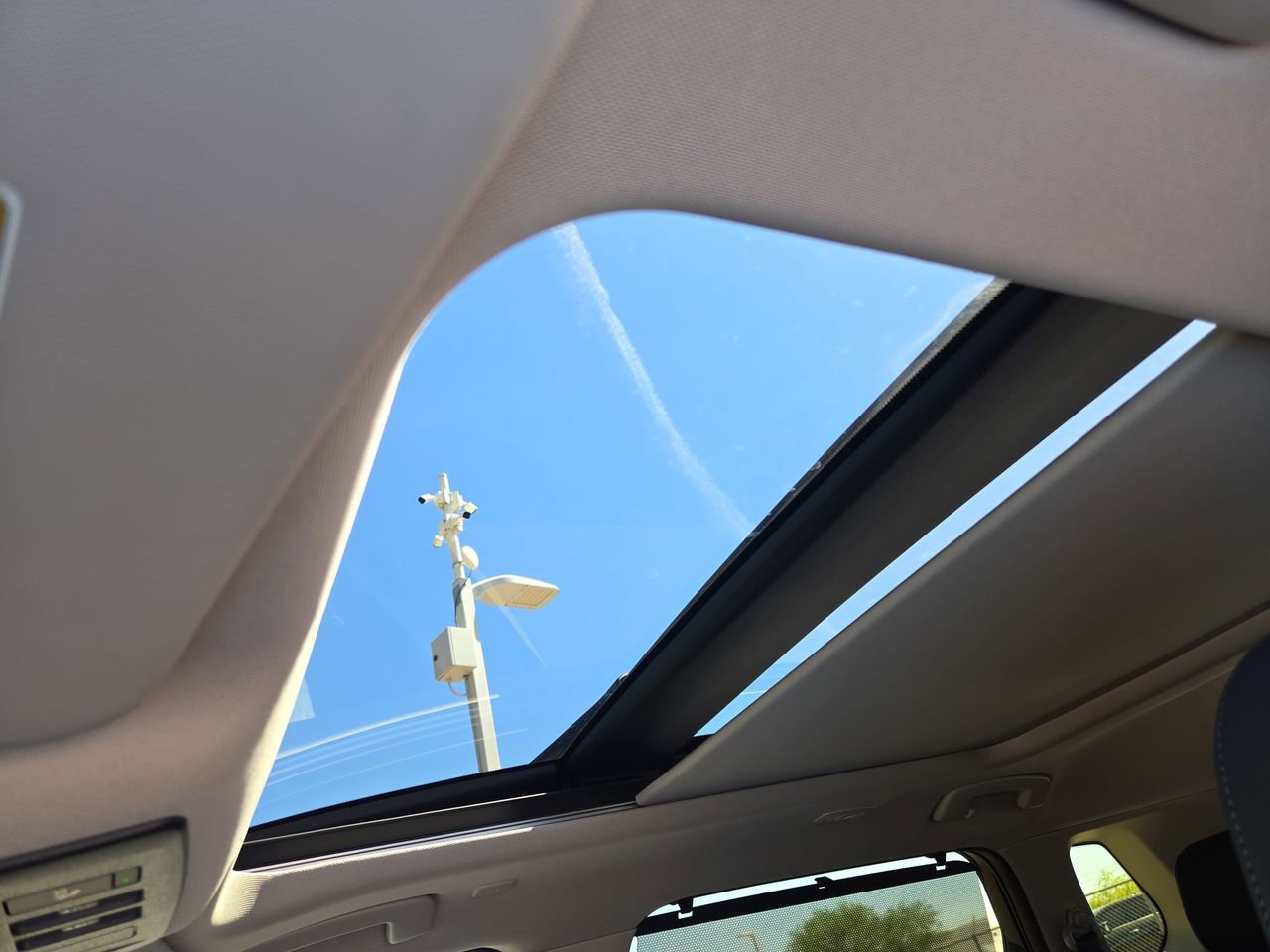 Certified 2025 Nissan Rogue Platinum w/ Platinum Premium Package image 30