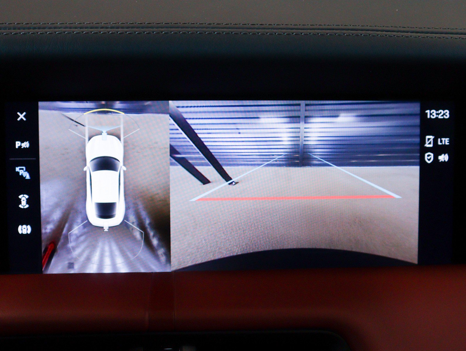 Used 2024 Porsche Taycan GTS image 21