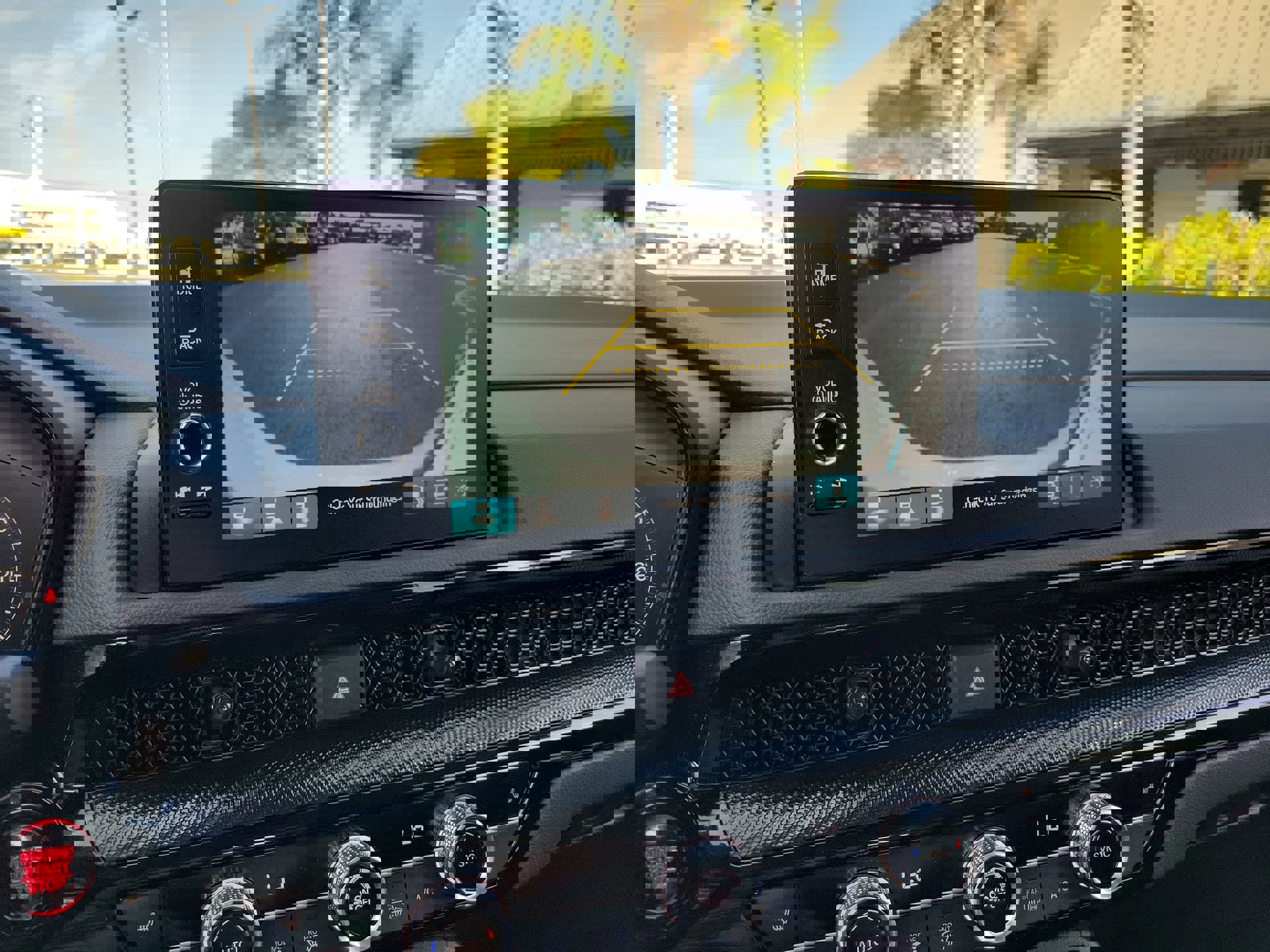 Used 2024 Honda CR-V EX-L image 25