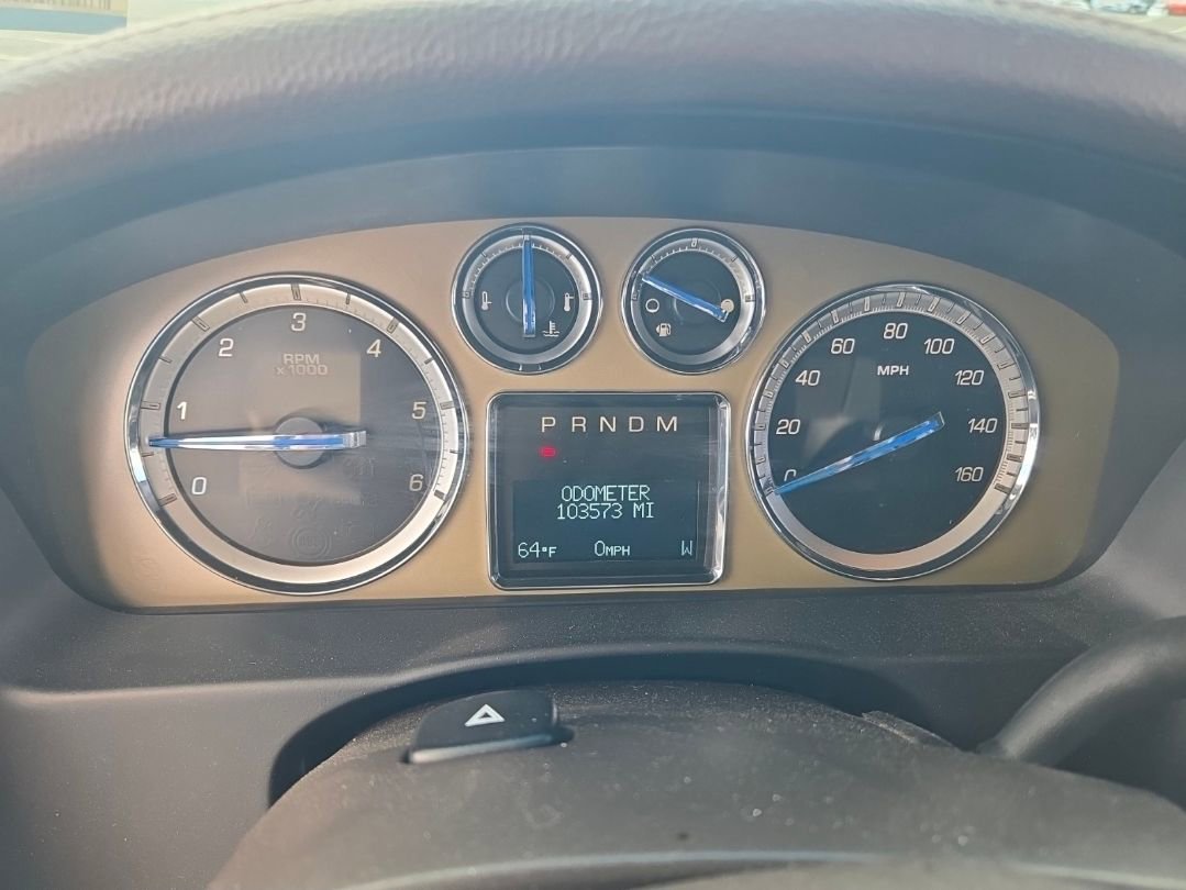 Used 2014 Cadillac Escalade Platinum AWD/4WD image 7