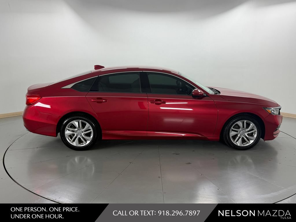 Used 2018 Honda Accord LX image 5