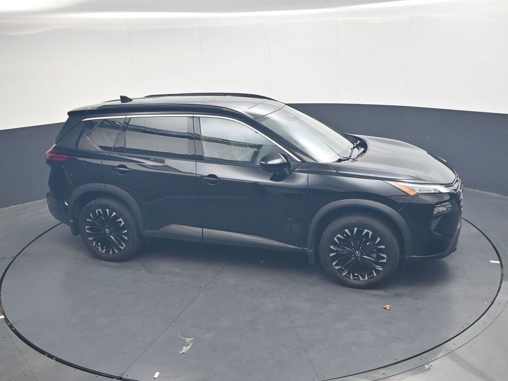 Certified 2026 Nissan Rogue Dark Armor FWD image 21