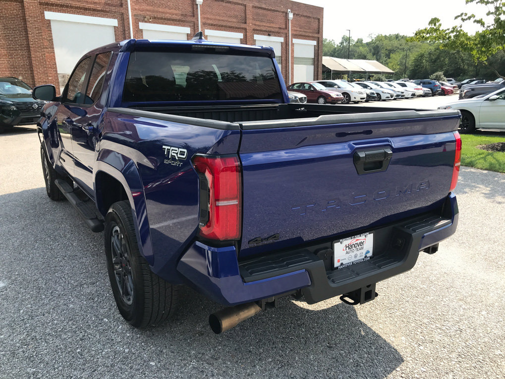 Certified 2024 Toyota Tacoma TRD Sport AWD/4WD image 5