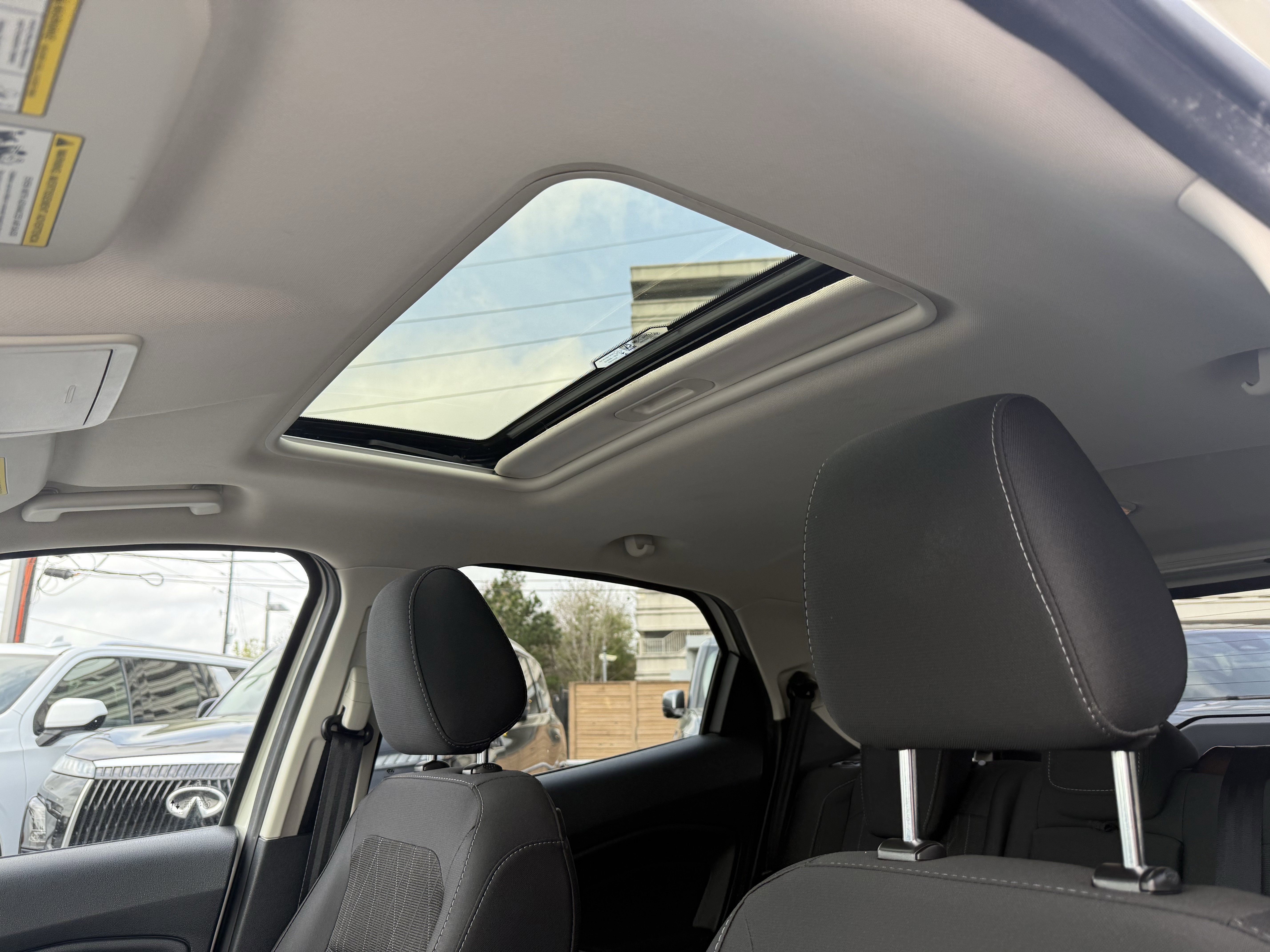 Used 2021 Ford EcoSport SE w/ SE Convenience Package image 13