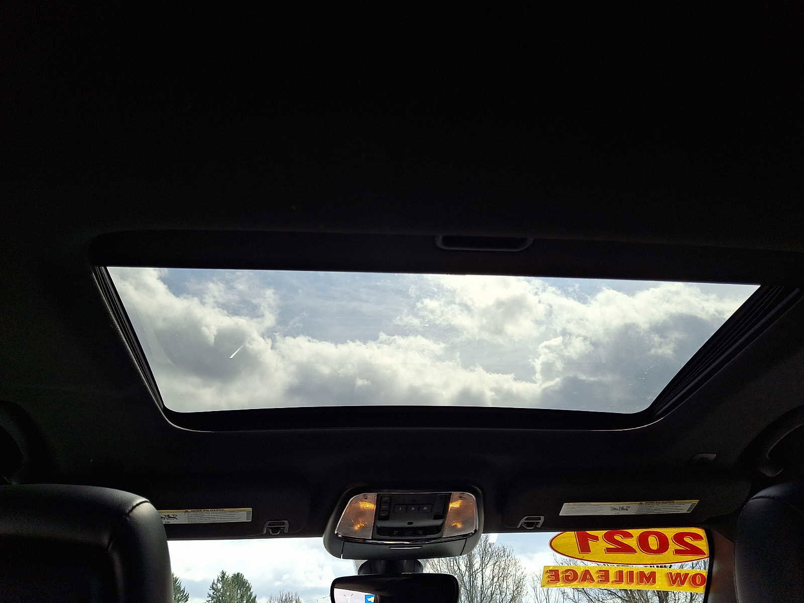 Used 2021 Jeep Grand Cherokee Limited w/ Premium Lighting Group image 13