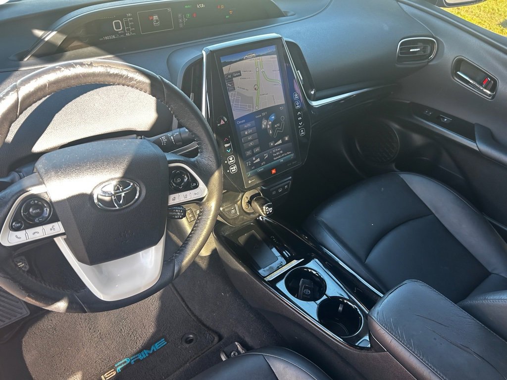 Used 2017 Toyota Prius Prime Advanced image 11