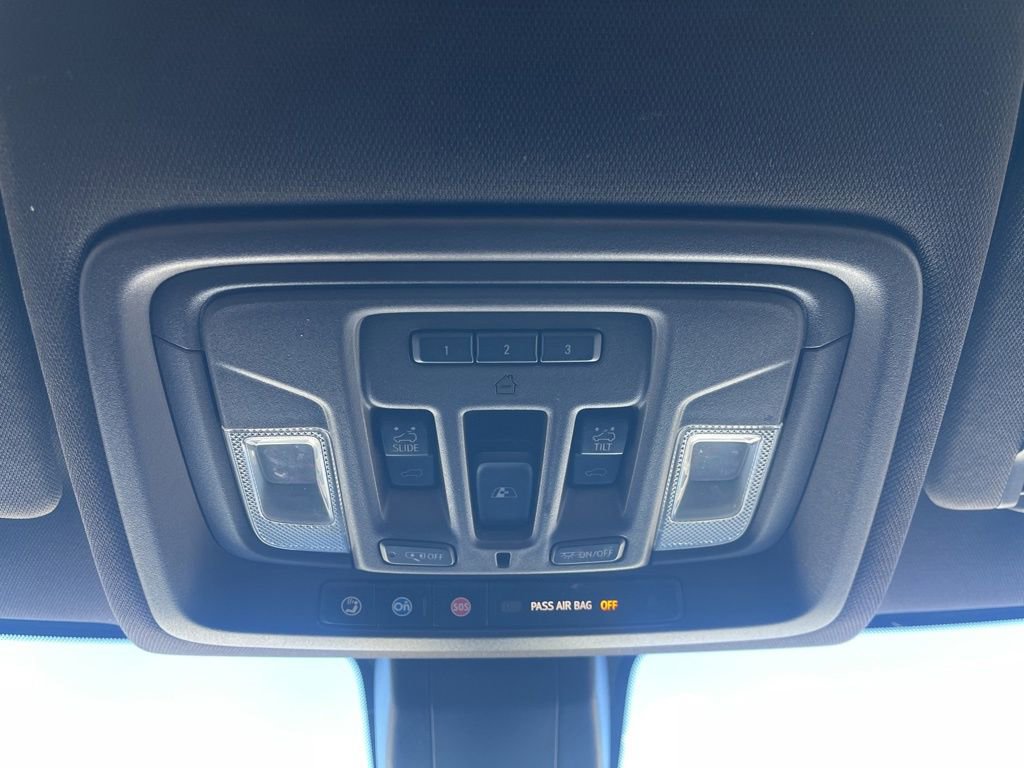 Used 2021 GMC Sierra 3500 Denali w/ Denali Ultimate Package image 30