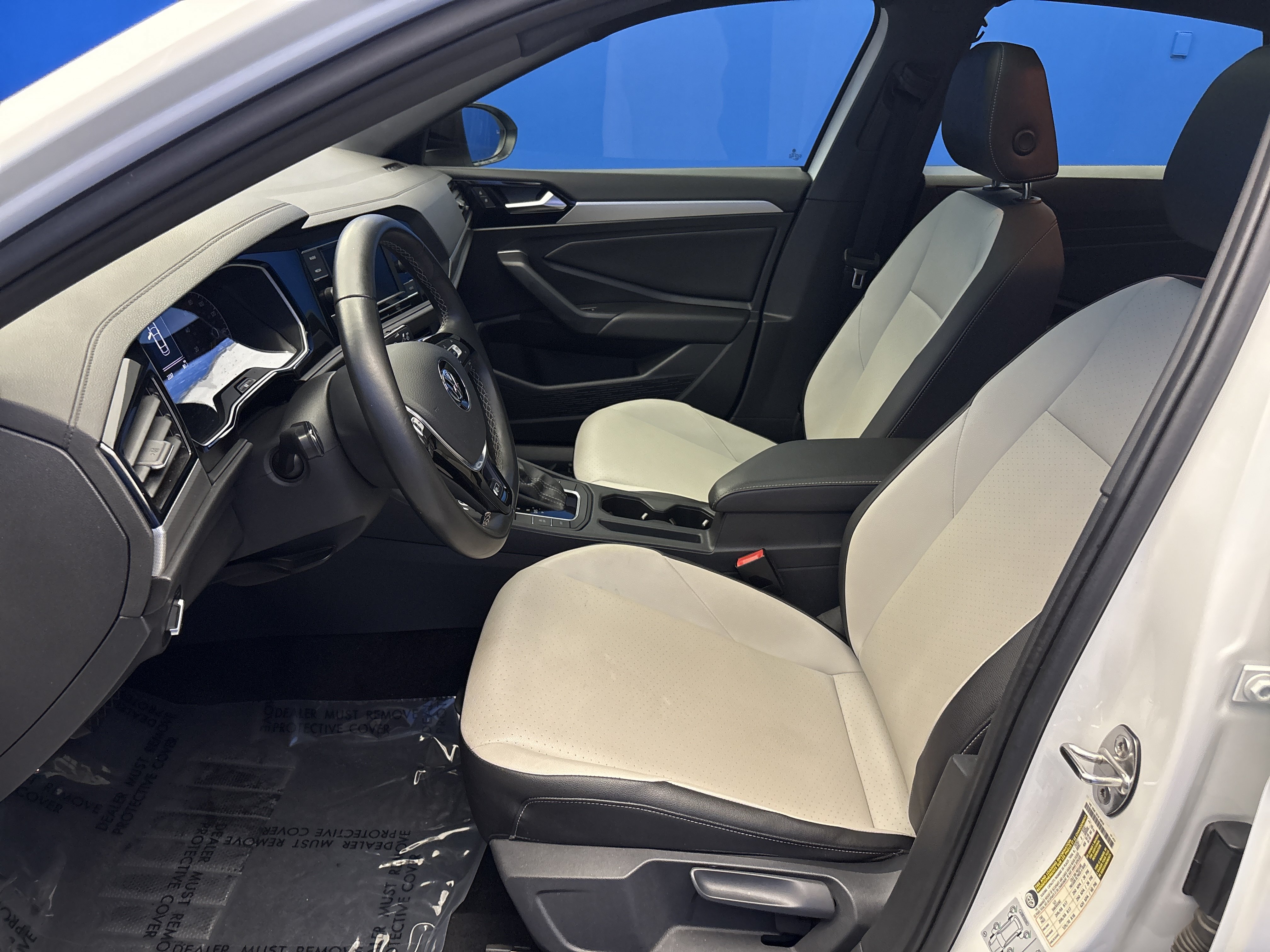 Used 2021 Volkswagen Jetta R-Line FWD image 13