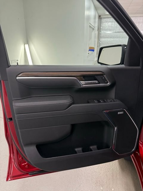 New 2026 Chevrolet Silverado 1500 RST w/ RST All Star Premium Package AWD/4WD image 11