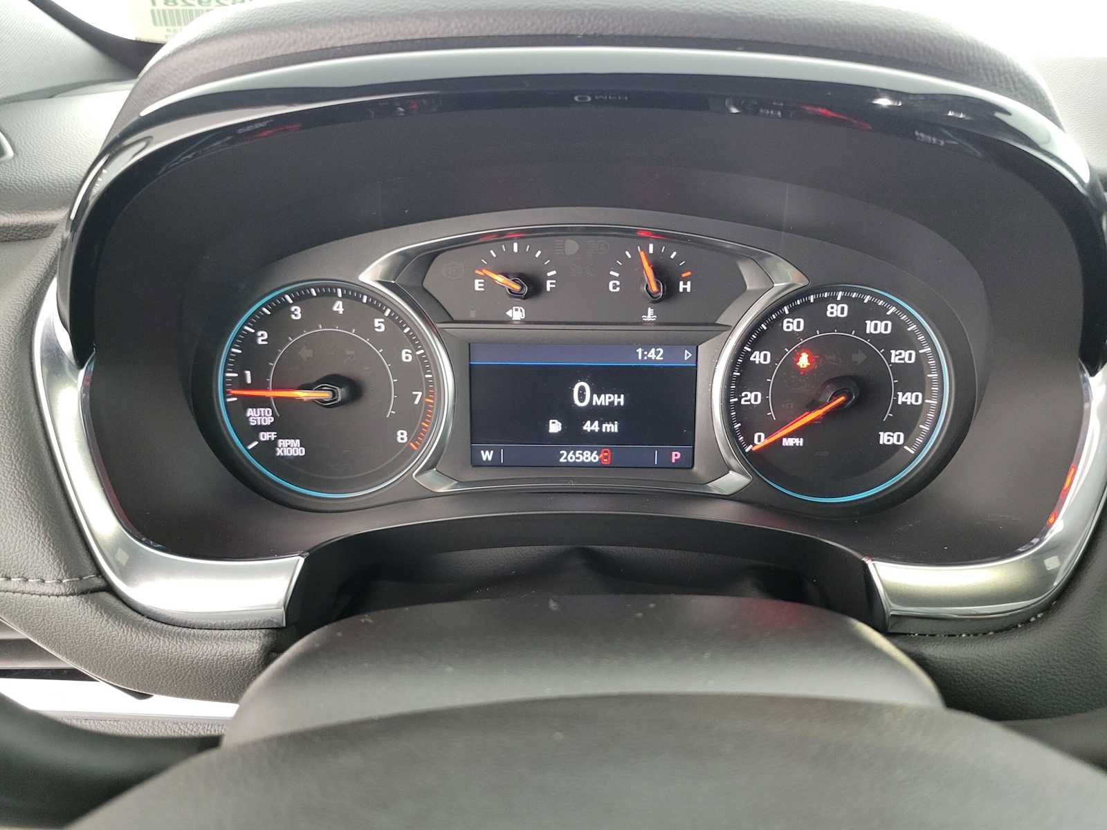 Used 2023 Chevrolet Traverse LT FWD image 27
