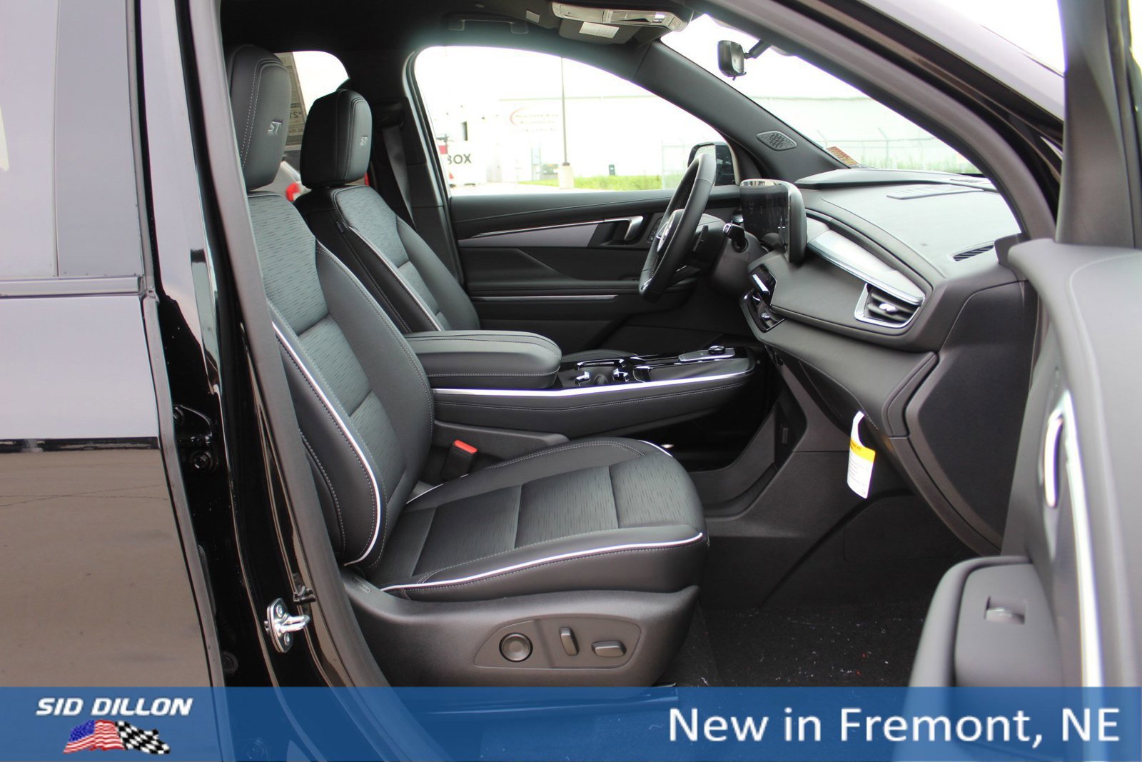 New 2026 Buick Enclave Sport Touring w/ Power Package image 10