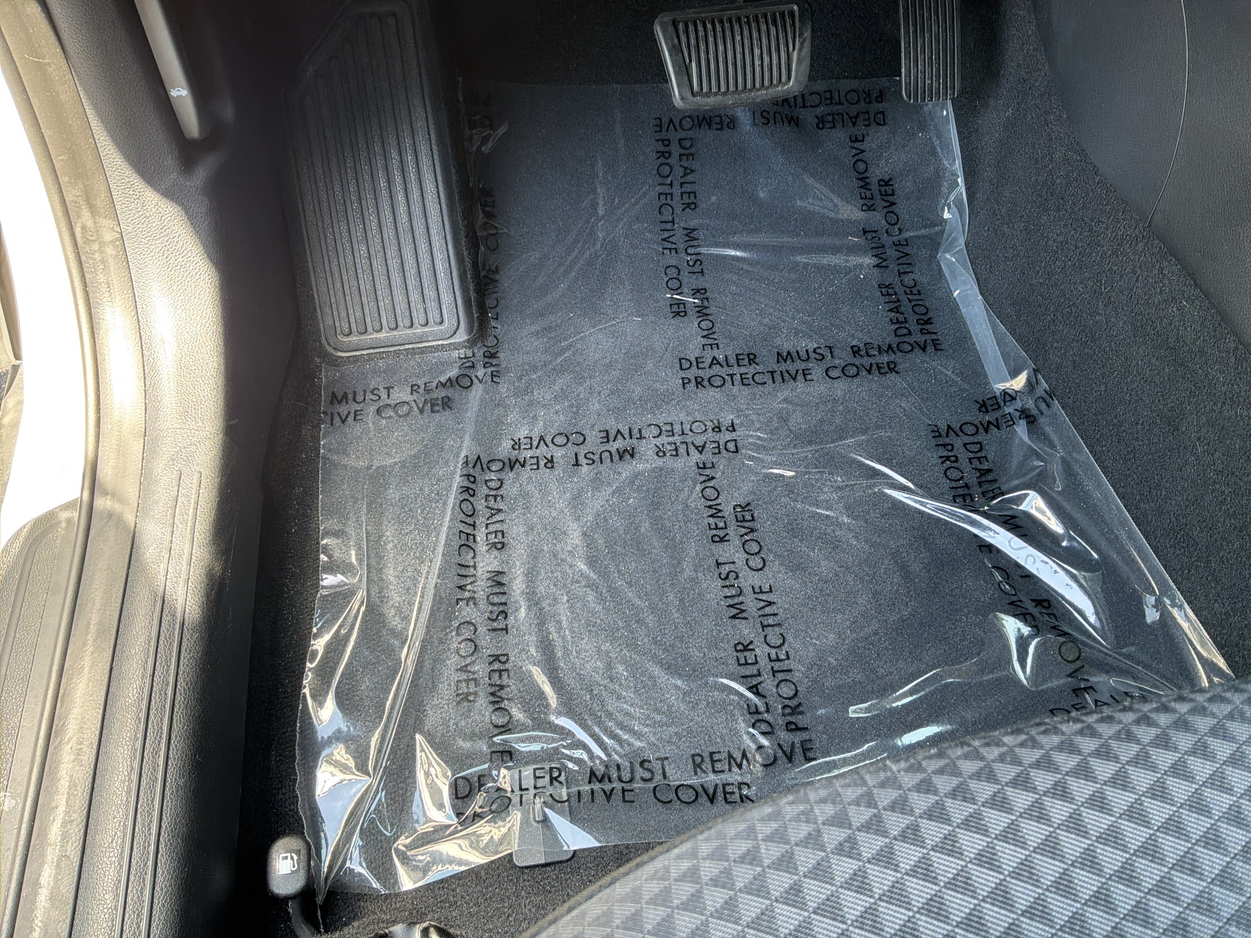 Used 2025 Kia Soul LX w/ LX Technology Package FWD image 17