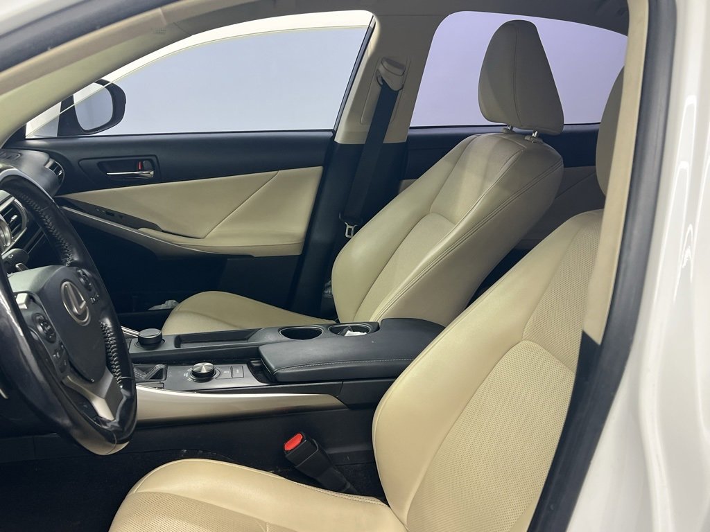 Used 2015 Lexus IS 250 image 7