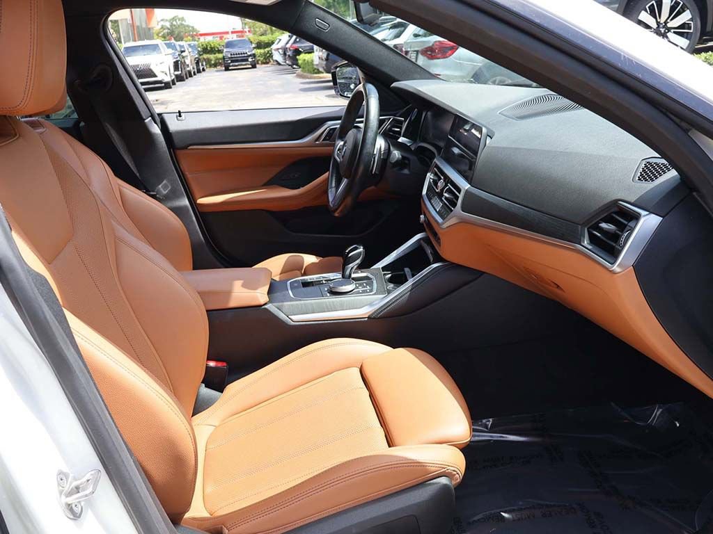 Used 2022 BMW 430i Gran Coupe w/ M Sport Package RWD image 32