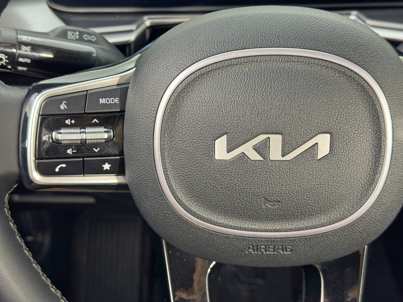 Used 2024 Kia Sorento S w/ Panoramic Sunroof Package AWD/4WD image 19