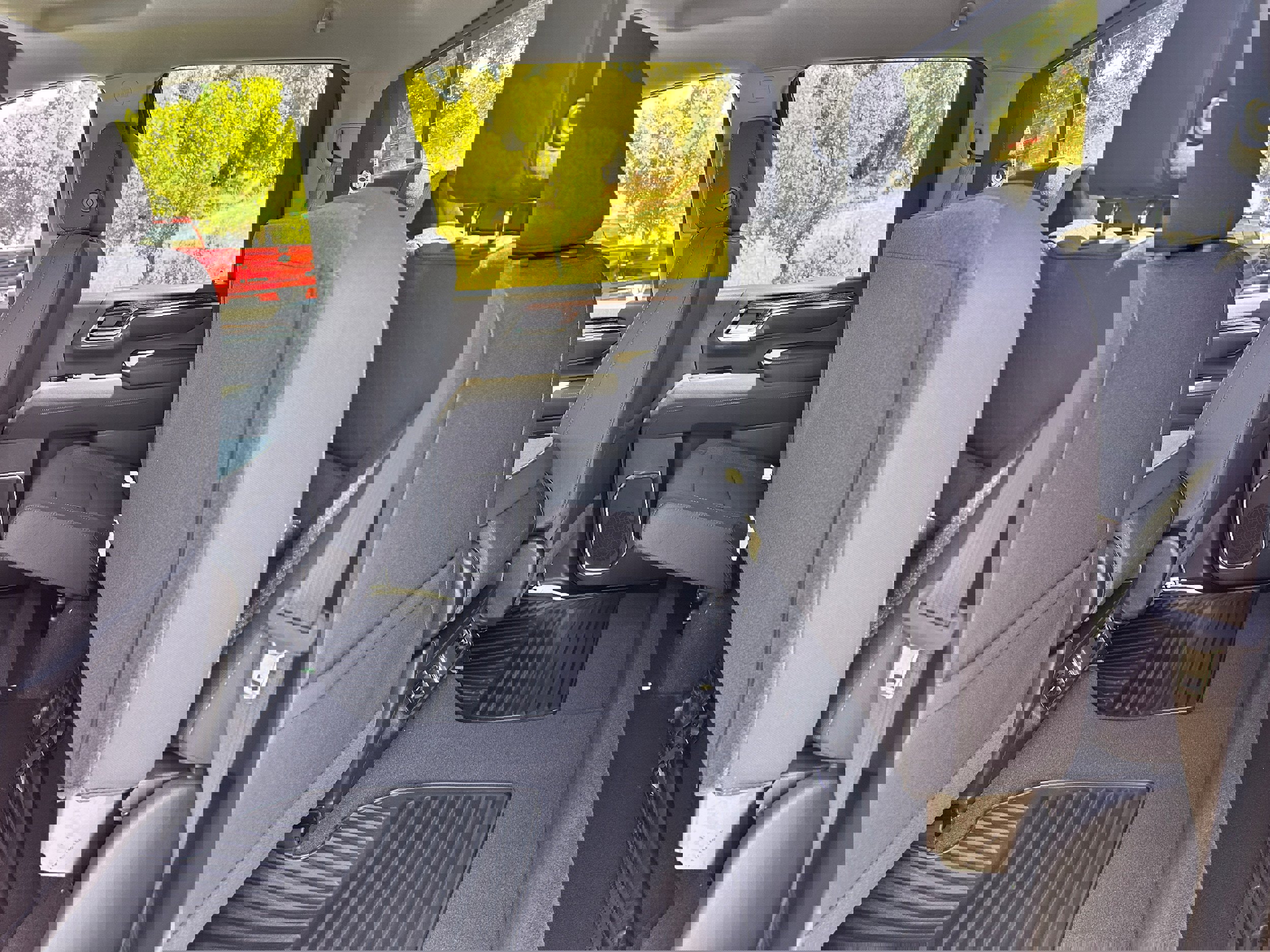 New 2025 GMC Sierra 2500 SLE w/ SLE Value Package; image 11