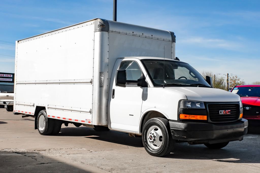 Used 2021 GMC Savana 3500 Extended w/ Power Convenience Package image 8