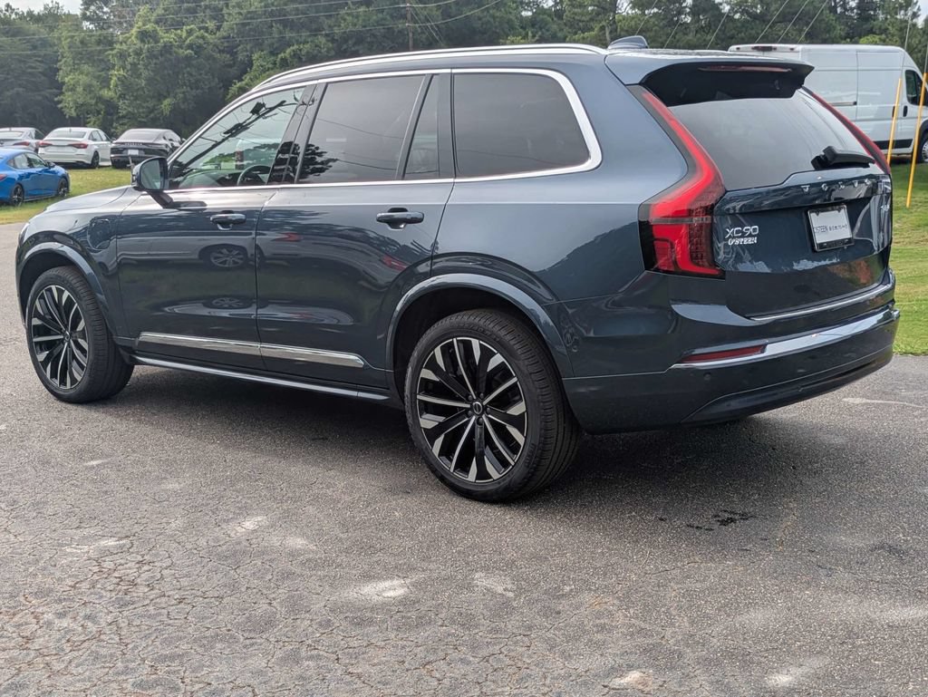 Certified 2026 Volvo XC90 T8 Ultra w/ Protection Package Premier AWD/4WD image 4