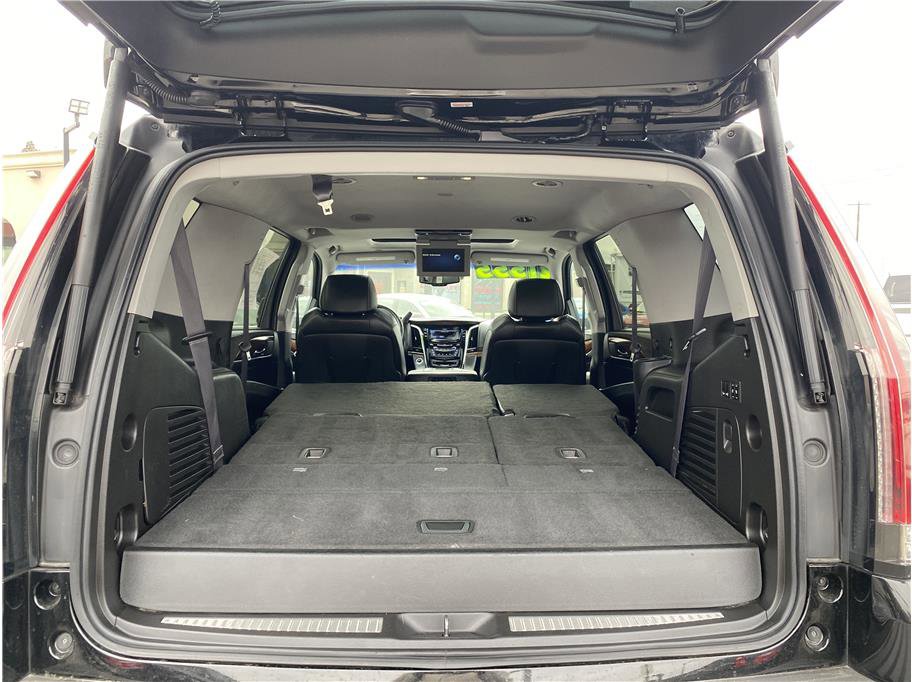 Used 2016 Cadillac Escalade Premium image 9