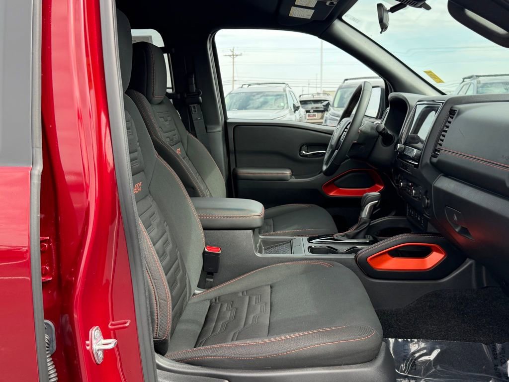 Used 2023 Nissan Frontier PRO-4X w/ Pro Convenience Package image 22
