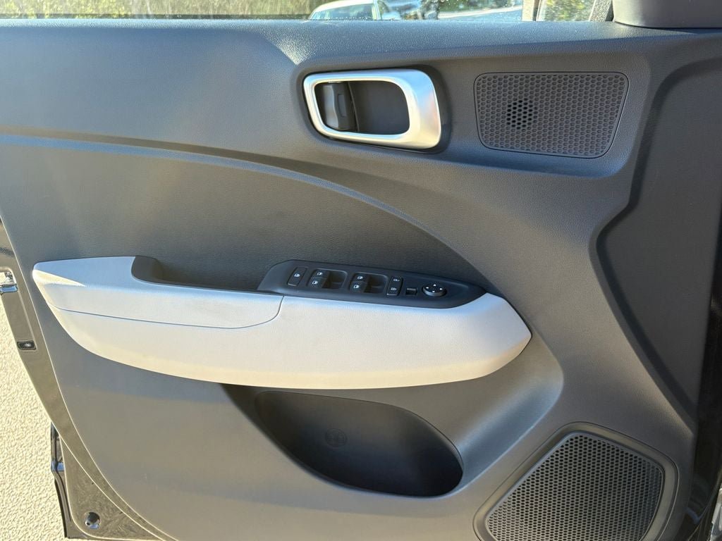 New 2026 Hyundai Venue SEL FWD image 10