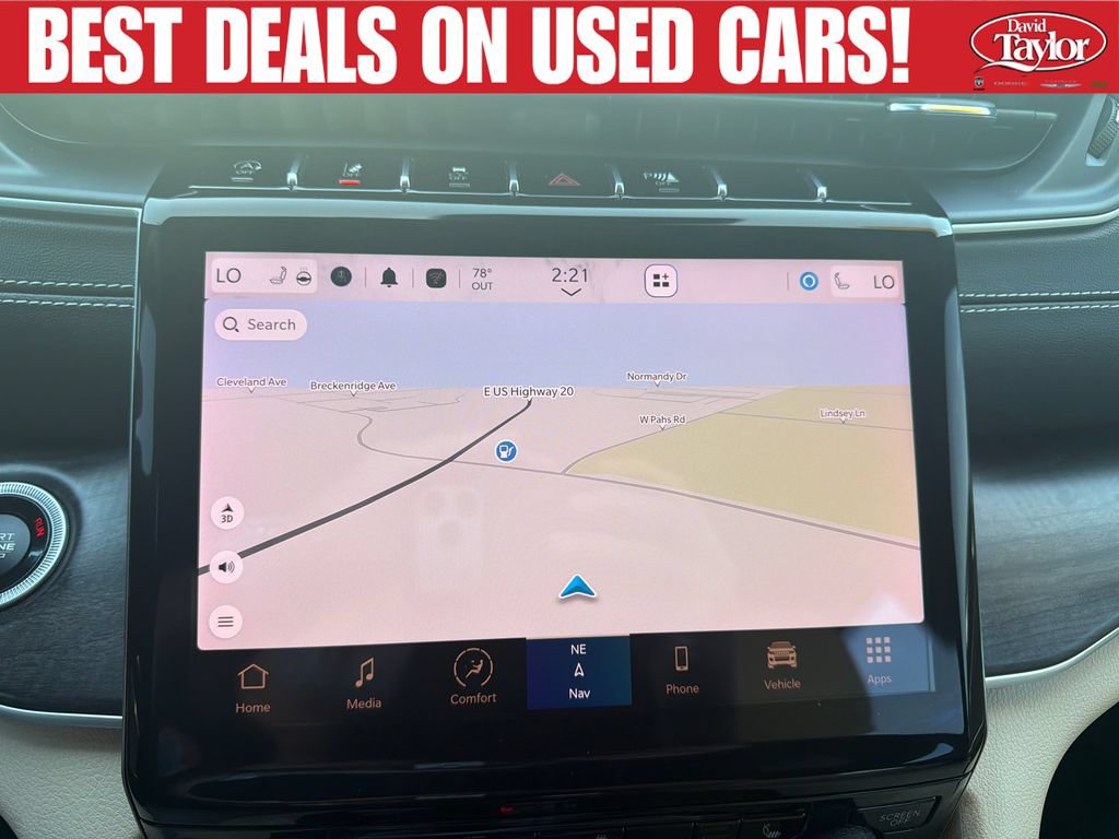 Used 2023 Jeep Grand Cherokee Limited AWD/4WD image 14