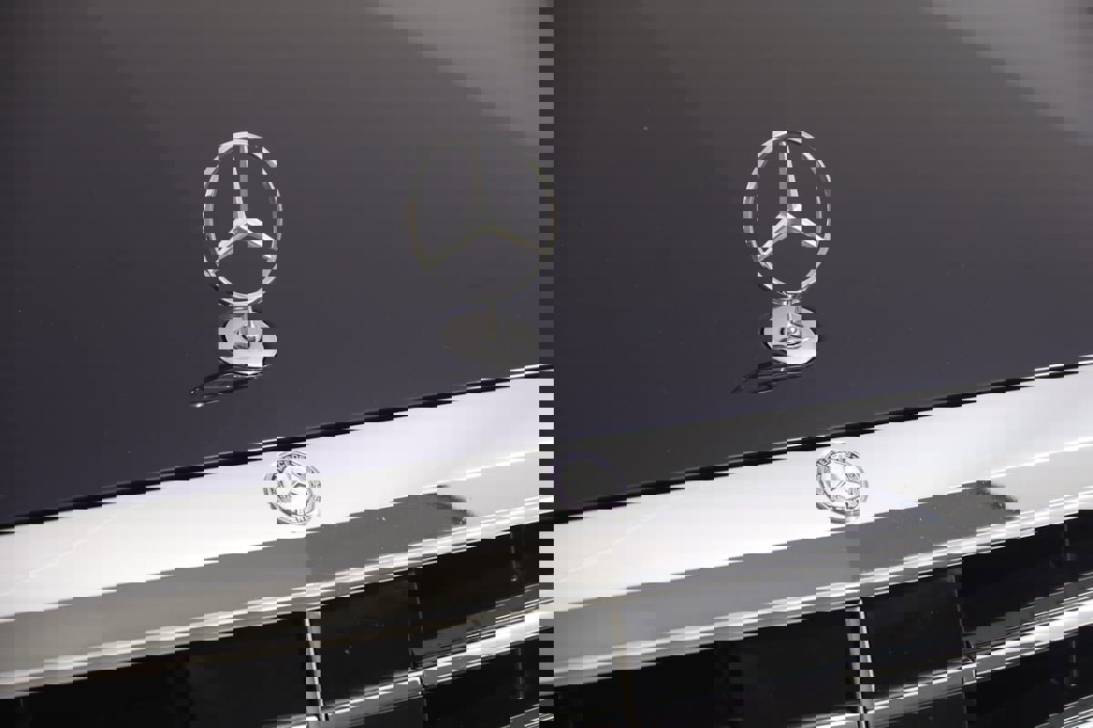 Used 2015 Mercedes-Benz S 550 4MATIC Sedan image 22