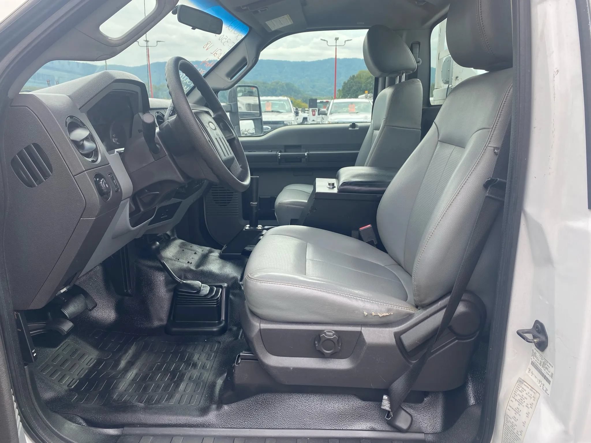 Used 2012 Ford F350 XL w/ PWR Equipment Group AWD/4WD image 10