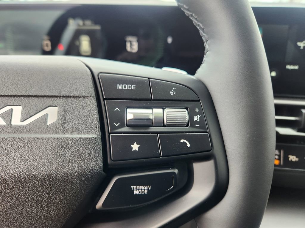 New 2026 Kia Sportage EX image 16