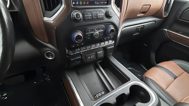 Used 2021 Chevrolet Silverado 1500 High Country image 14