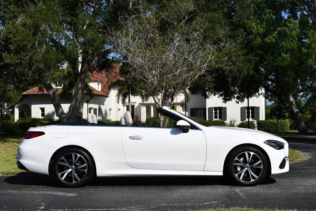 Used 2024 Mercedes-Benz CLE 300 4MATIC Cabriolet w/ Driver Assistance Package image 44